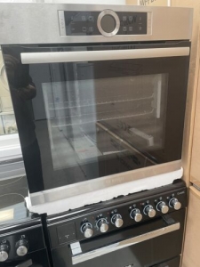 bosch hbg674bs1b built in electric single oven black / stainless