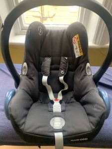 Maxi Cosi Cabriofix Baby Car Seat In Black Brand New